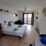 Castle Harbour Christianos * 로스크리스티아노스