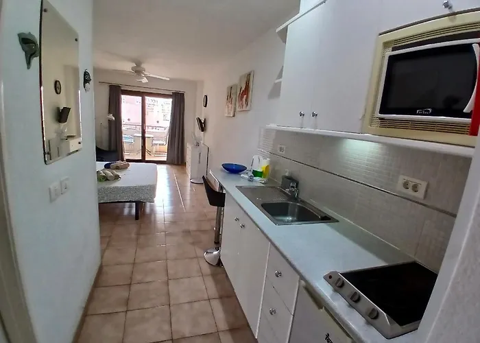 Castle Harbour Christianos Apartamento *